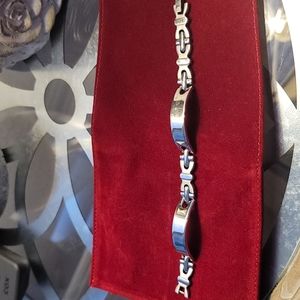 Stainless steel bracelet